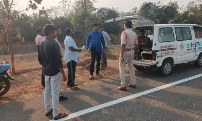ಆಂಧ್ರಪ್ರದೇಶದ ವಿಶಾಖ ಪಟ್ಟಣ ದಲ್ಲಿ ನಡೆದಿರುವ ಮನುಕುಲ ತಲೆ ತಗ್ಗಿಸುವ ಘಟನೆ ನಡೆದಿದೆ..